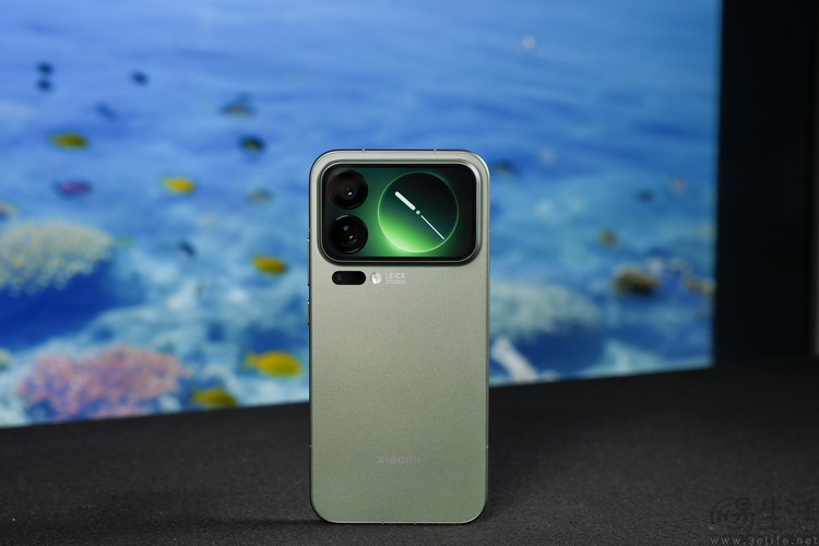 小米17 Pro Max评测：卖得更好,不只是因为“大”