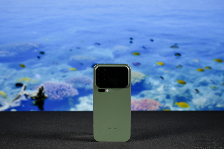 小米17 Pro Max评测：卖得更好,不只是因为“大”