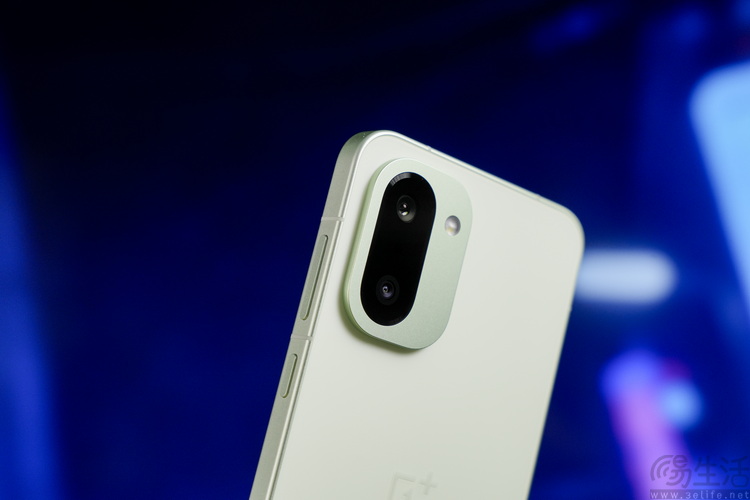 一加Ace 6T性能专测：首发第五代骁龙8，“双旗舰”成了