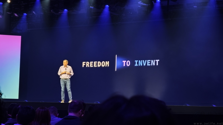 硬件、模型和智能体,AWS正在驱动AI“大时代” 硬件、模型和智能体,AWS正在驱动AI“大时代”