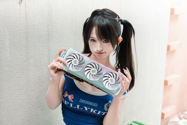 谁能封神？2025年度游戏&显卡回顾