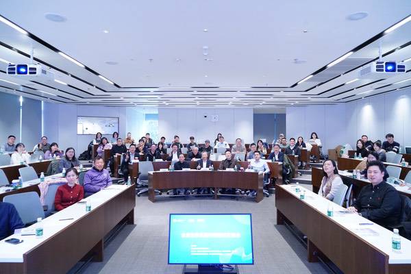 BOE董事长陈炎顺清华开讲：解码企业生态构建，阐释战略升维之道