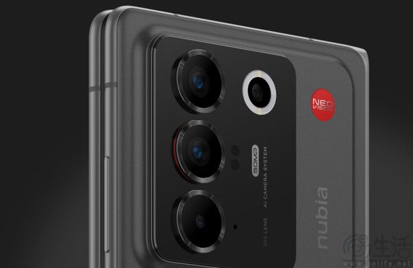 努比亚首款大折叠海外亮相，搭载骁龙8至尊版