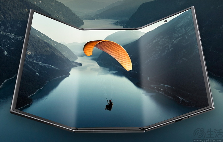 折叠屏技术集大成，解析三星Galaxy Z TriFold的工艺密码