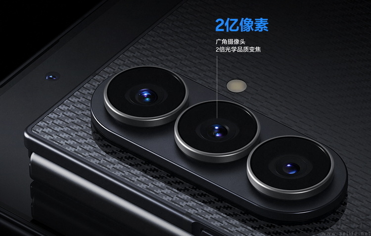 折叠屏技术集大成，解析三星Galaxy Z TriFold的工艺密码