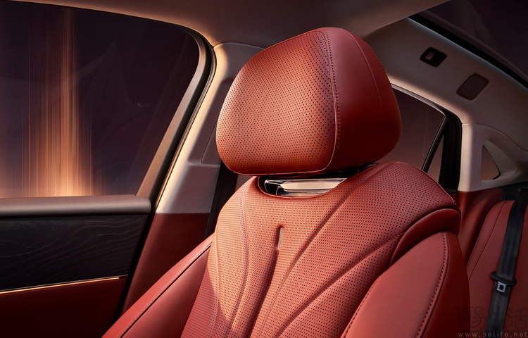 岚图追光L的意义,不只是27.99万起的国货豪车 岚图追光L的意义,不只是27.99万起的国货豪车