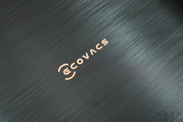 从自研首发到领跑市场，科沃斯如何用“滚筒”改变扫地机器人行业