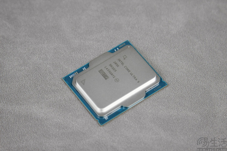 高频内存暴涨后,9800X3D和285K游戏帧率谁更强 高频内存暴涨后,9800X3D和285K游戏帧率谁更强