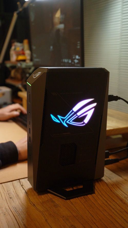 圣诞节送TA赛博魔法盒！ROG魔霸9 Mini畅玩3A大作