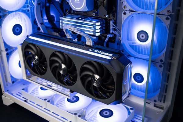 《暗黑4》国服终于来了，但玩家们为什么先怒了