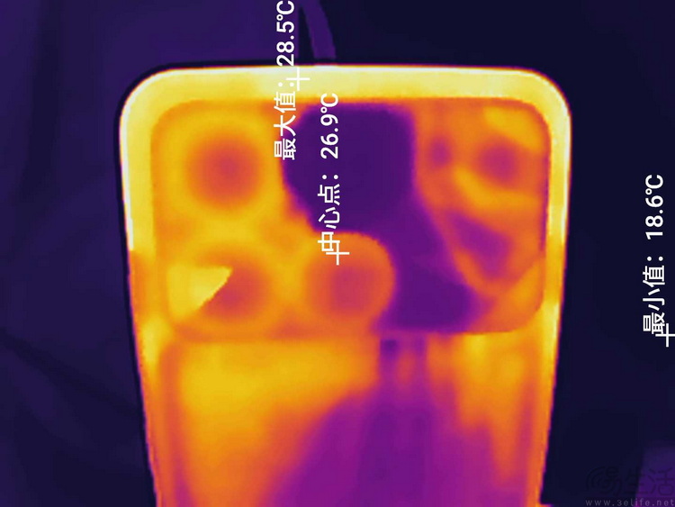 荣耀WIN首发评测:满配硬核、定义“游戏手机” 荣耀WIN首发评测:满配硬核、定义“游戏手机”