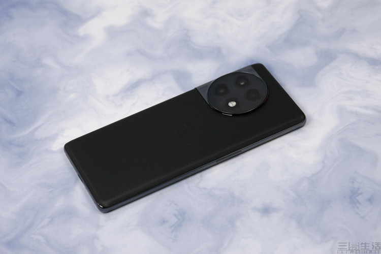 熟悉的荣耀回来了，WIN系列上市就成为新标杆