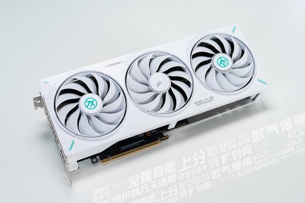 2025 STEAM冬促开启！华硕RTX50系显卡高帧畅爽游戏