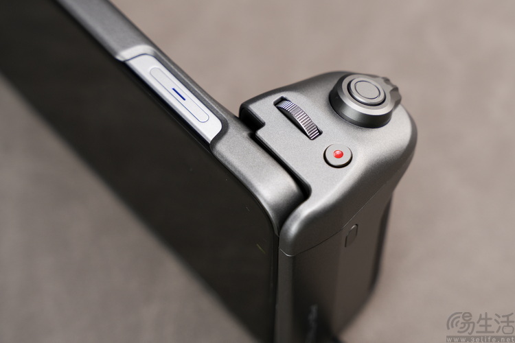 不再模仿苹果，国产手机取消“拍照键”方向对了