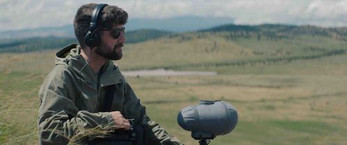 《犀牛》：在肯尼亚荒野的中心，与森海塞尔一起提升叙事体验