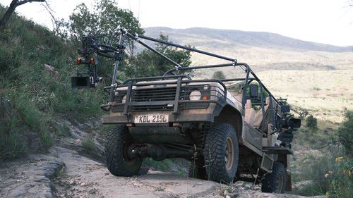 《犀牛》：在肯尼亚荒野的中心，与森海塞尔一起提升叙事体验