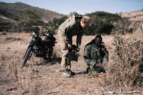 《犀牛》：在肯尼亚荒野的中心，与森海塞尔一起提升叙事体验