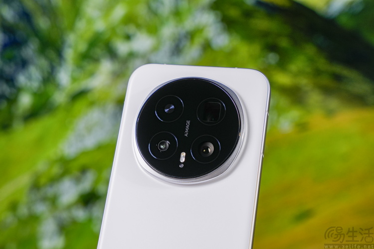 两个多月“促成”18款旗舰，高端机还得看骁龙8