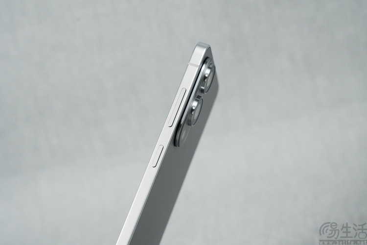 苹果三星都做不好的“Air”，国产厂商怎么就搞成了