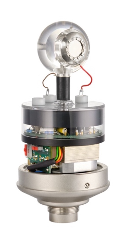 诺音曼传奇再现——M 50 V电子管麦克风 诺音曼传奇再现——M 50 V电子管麦克风