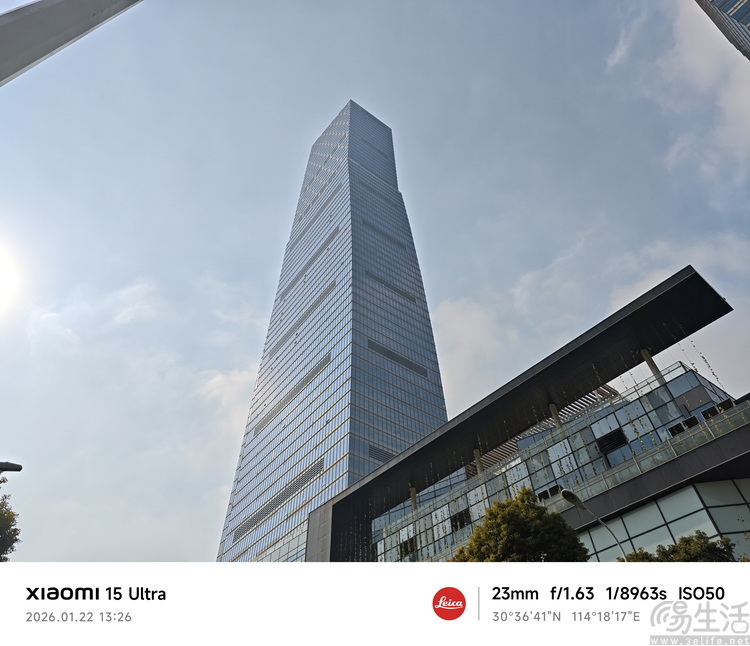 小米17 Ultra专题测试：它的最大亮点就是“不跟风”