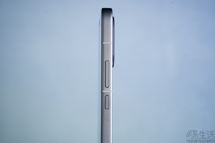 REDMI Turbo5 MAX首测：简单直白的青年人神机