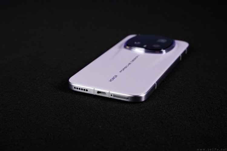 手机充电怎样才叫“快”？我们一口气测出四张榜单