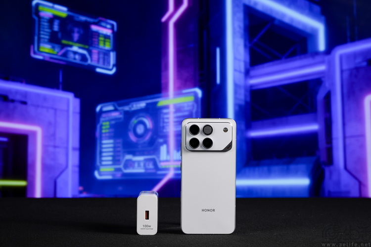 手机充电怎样才叫“快”？我们一口气测出四张榜单