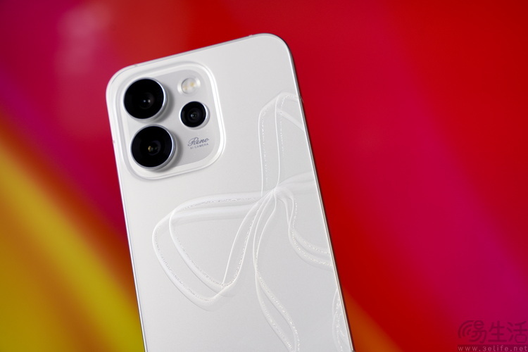 变革中的OPPO，在2025年走出了一条“逆袭”之路