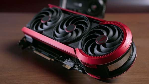 ROG MATRIX 骇客5090D V2显卡30周年纪念版登场