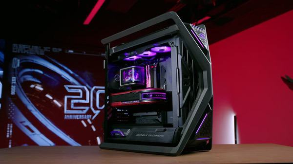 ROG MATRIX 骇客5090D V2显卡30周年纪念版登场