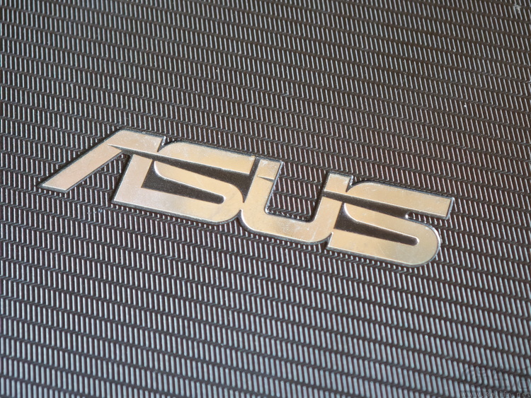 200元买到的垃圾笔记本,却是AMD辉煌的开端 200元买到的垃圾笔记本,却是AMD辉煌的开端