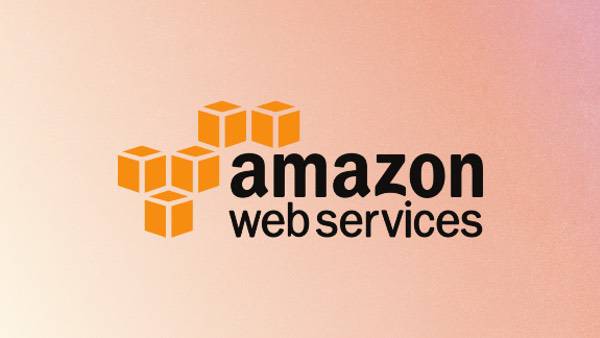 二十载匠心独运，奠定云端未来