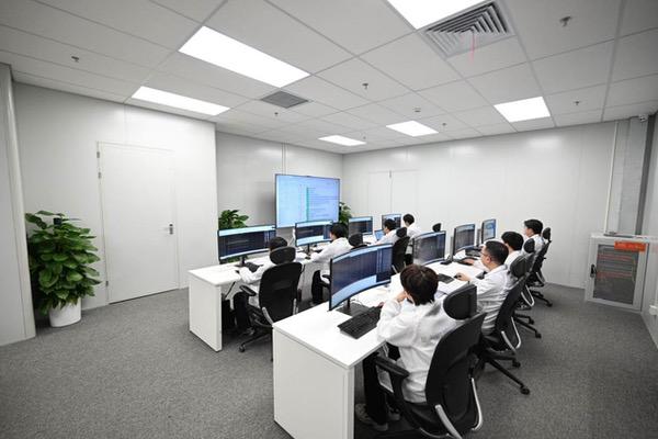 高智感的家，小米科技家电创新展登录AWE