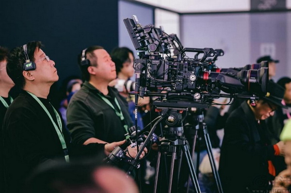 “佳直播PRO”亮相CHIC2026春季展：以电影级视觉深耕品质传递