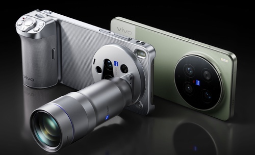 vivo X300 Ultra本月底发布，X300s将同期亮相