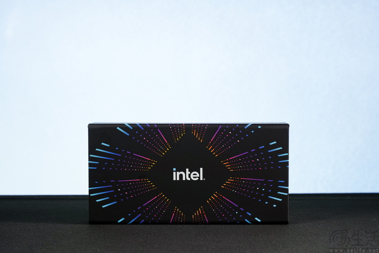 酷睿Ultra 200S Plus首测：加量还降价，重铸DIY荣光