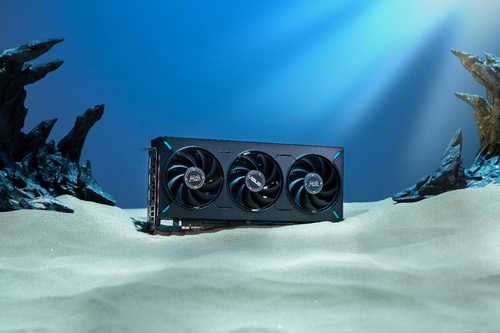 好看又能打！华硕5060Ti显卡2K光追游戏超百帧