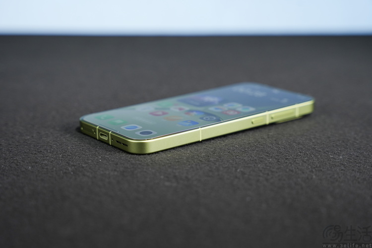 一加15T专项测试：“最强小屏旗舰”，调得还很激进