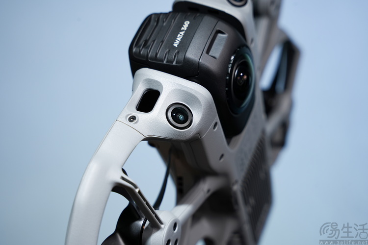 无人机拍摄的“思想革命”：DJI Avata 360首测