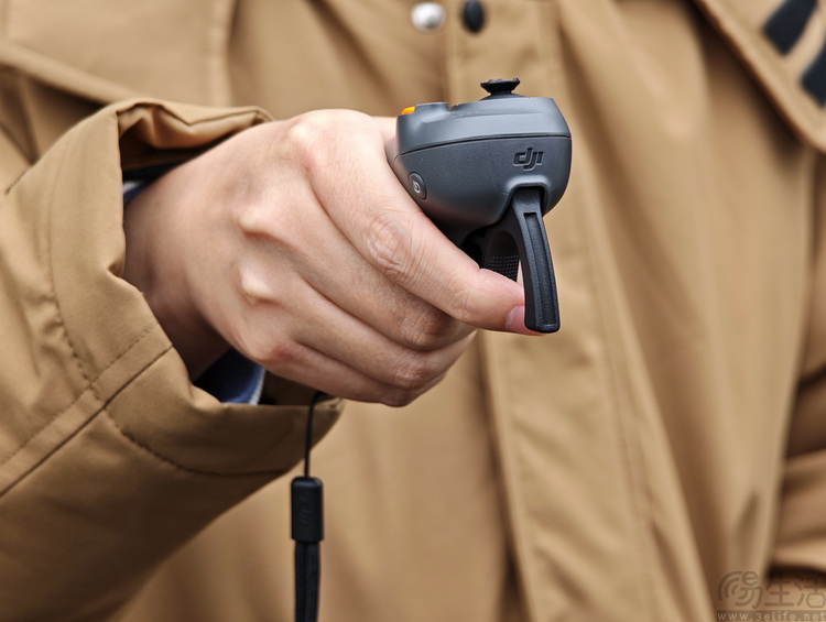 无人机拍摄的“思想革命”：DJI Avata 360首测