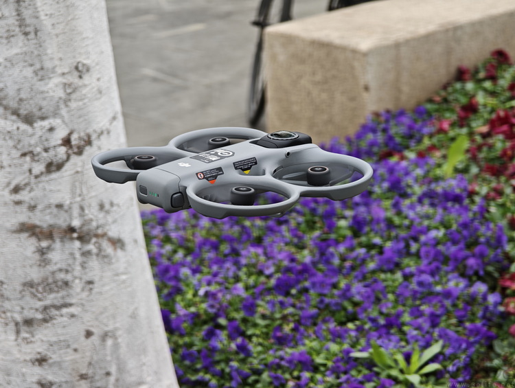 无人机拍摄的“思想革命”：DJI Avata 360首测