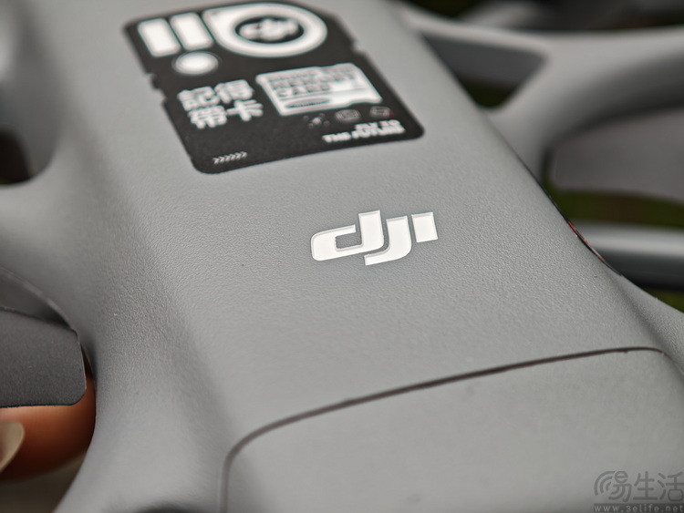 无人机拍摄的“思想革命”：DJI Avata 360首测