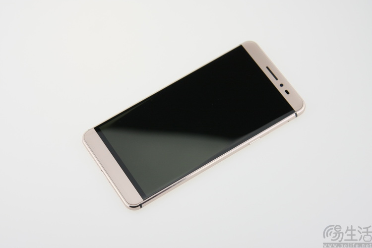 学习苹果好榜样？如今疑似有点太“过”了