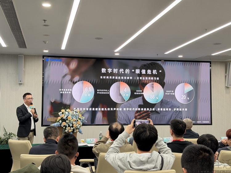 在“护眼”上舍得投入，可能是OPPO近年来最正确的策略