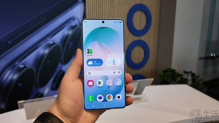 评测媒体避谈手机AI：这不是偷懒，这反而是负责