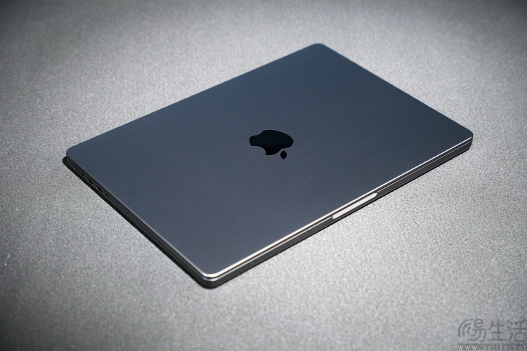 虽然对手变多了，但MacBook Pro今年依然无敌