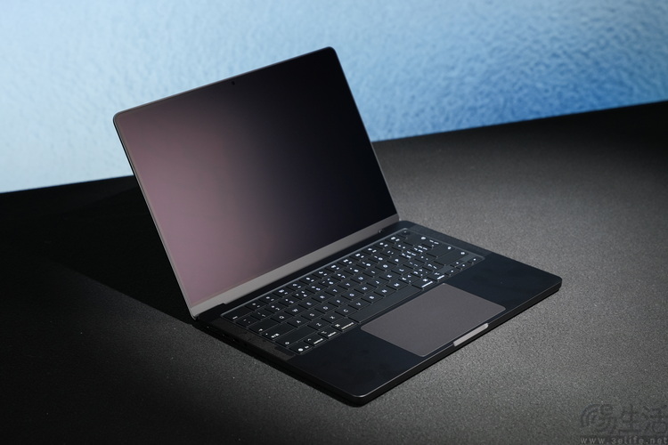 虽然对手变多了，但MacBook Pro今年依然无敌