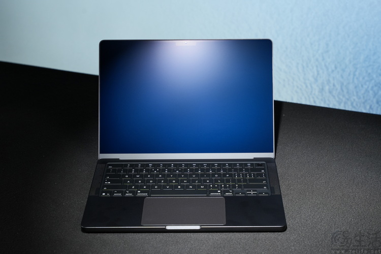 虽然对手变多了，但MacBook Pro今年依然无敌