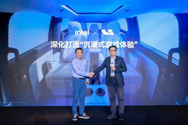焕“芯”升级，英特尔推出AI高静Plus游戏本